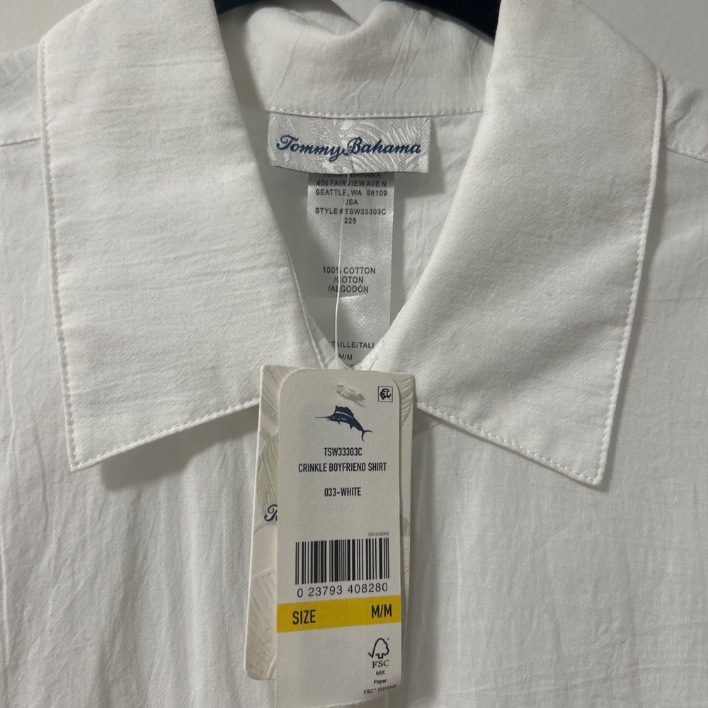 Tommy Bahama Women’s White Crinkle Boyfriend Shirt - Picture 2 of 3